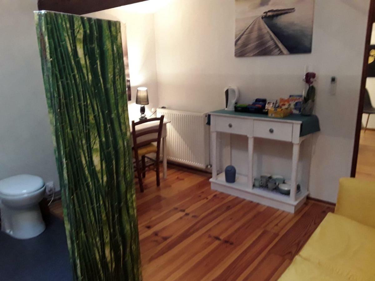 Chambre Sergeanne Doulezon Εξωτερικό φωτογραφία
